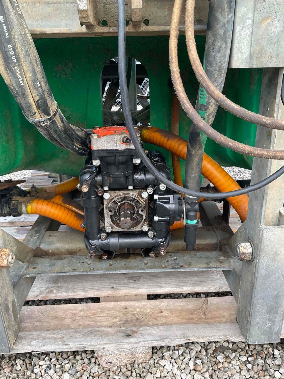 Feldspritze типа Sonstige Pulvérisateur - autre ECO1000HT . Unigreen, Gebrauchtmaschine в SAINT CLAIR SUR ELLE (Фотография 7)