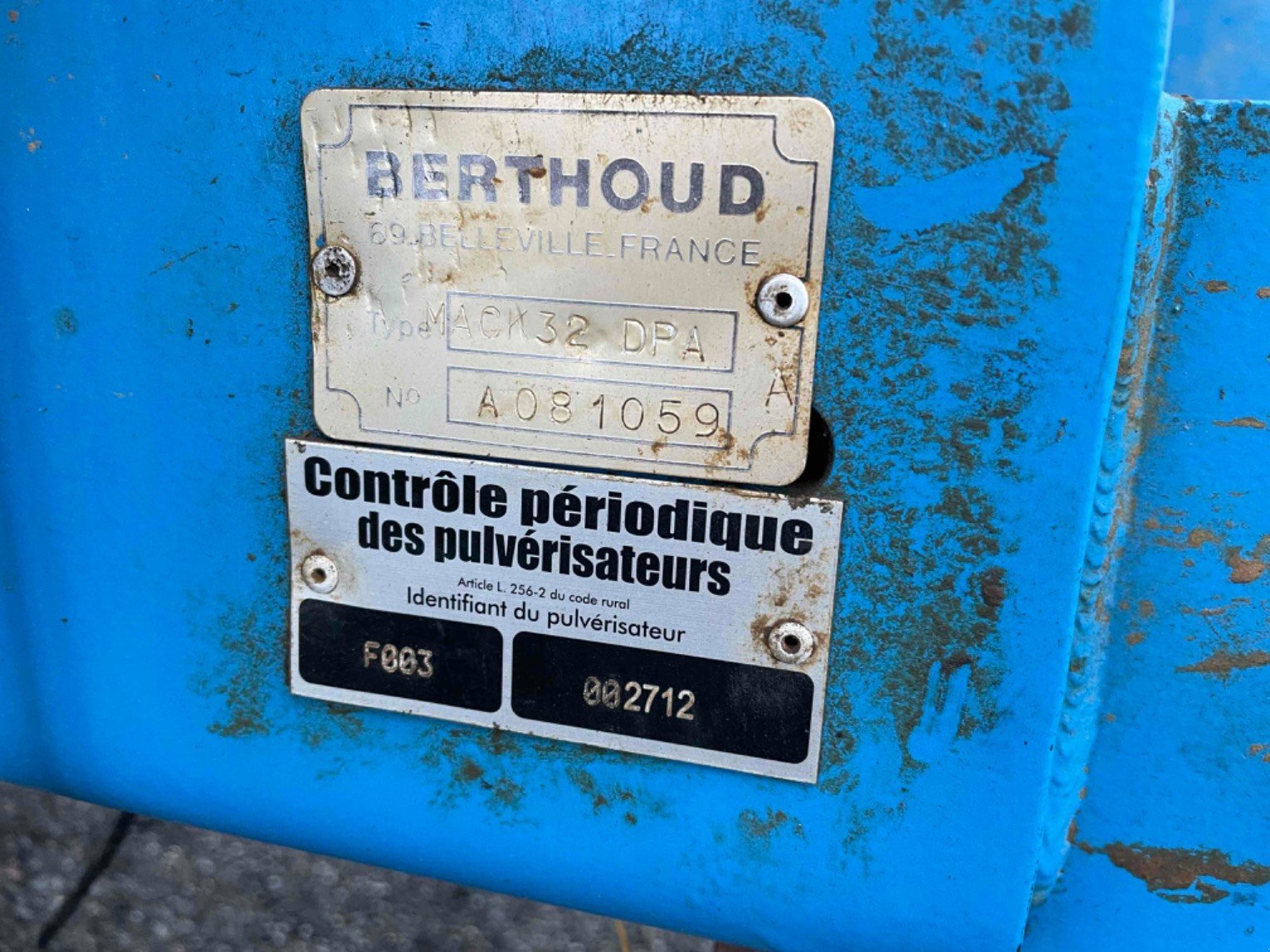 Feldspritze tipa Sonstige Pulvérisateur traîné MACH 32 Berthoud, Gebrauchtmaschine u LA SOUTERRAINE (Slika 8)