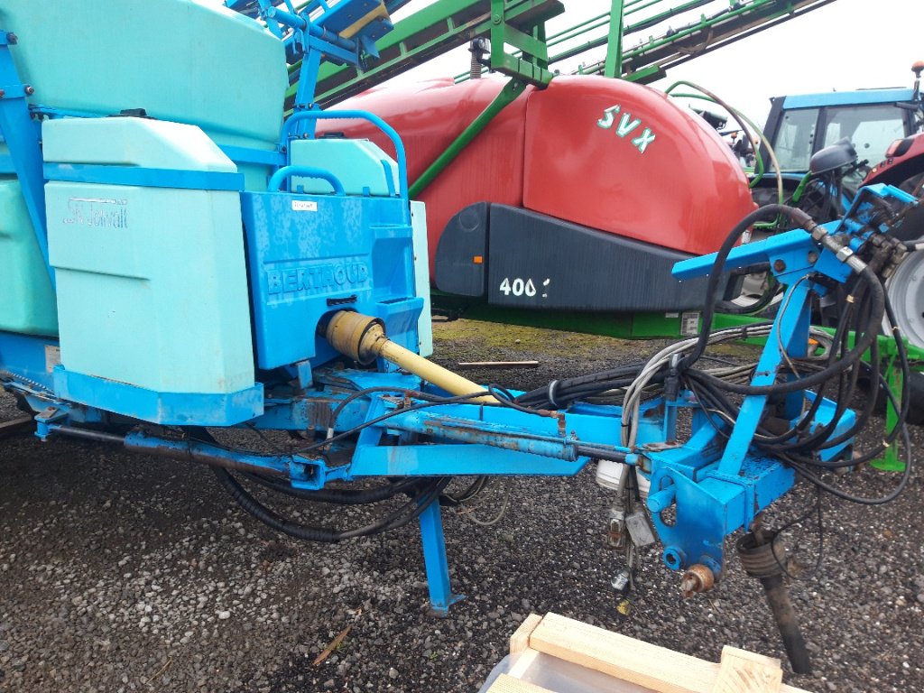 Feldspritze typu Sonstige RACER 3200 L. / 28 M., Gebrauchtmaschine v CHEVILLON  (MAIZEROY) (Obrázek 5)