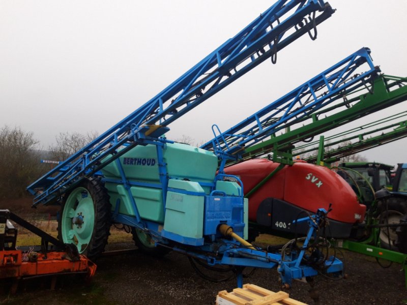 Feldspritze typu Sonstige RACER 3200 L. / 28 M., Gebrauchtmaschine v CHEVILLON  (MAIZEROY) (Obrázek 1)