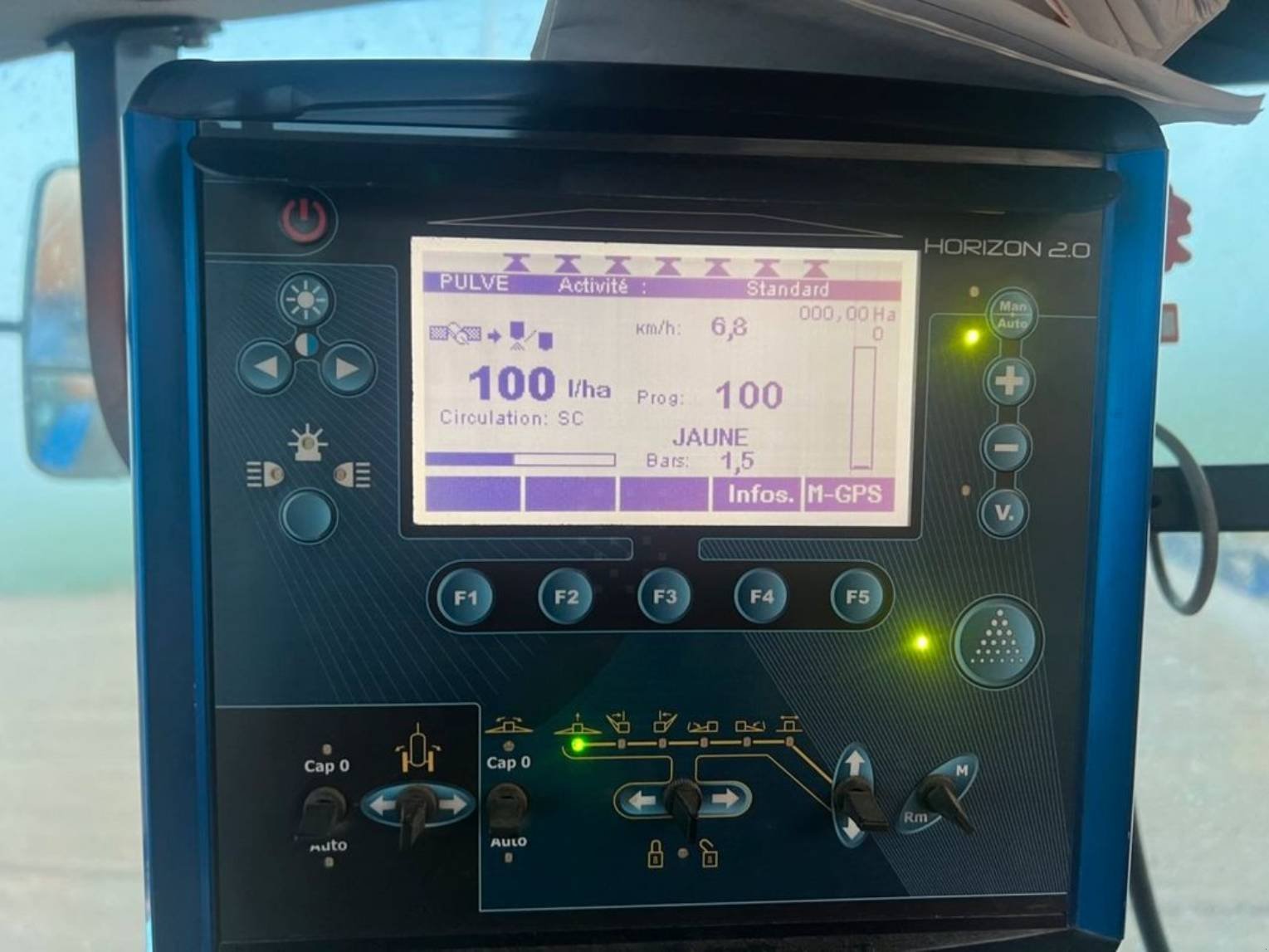 Feldspritze типа Sonstige SVX 400 S, Gebrauchtmaschine в Le Horps (Фотография 11)