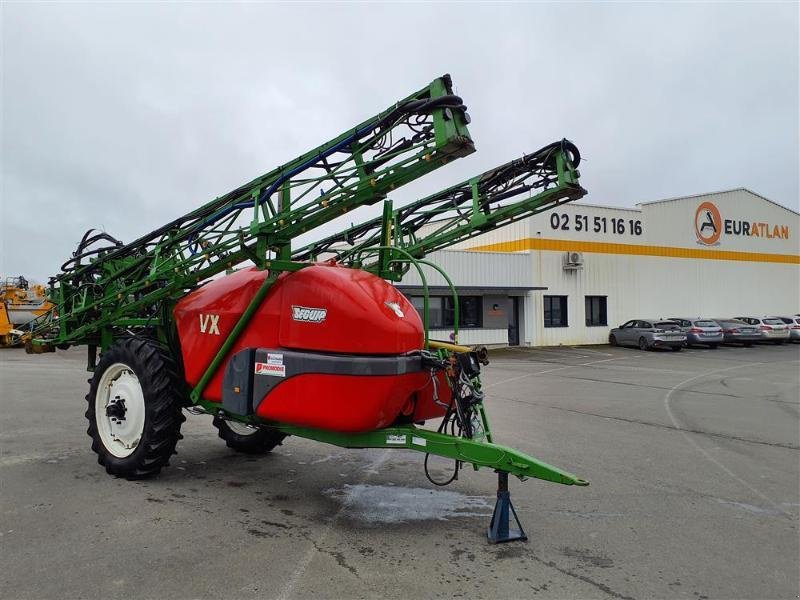 Feldspritze tip Sonstige SVX250, Gebrauchtmaschine in ANTIGNY (Poză 3)