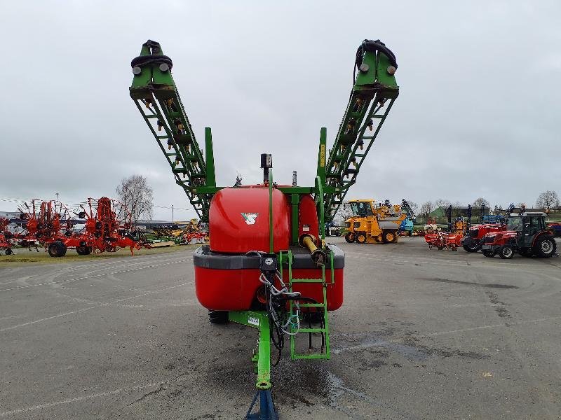 Feldspritze tip Sonstige SVX250, Gebrauchtmaschine in ANTIGNY (Poză 2)