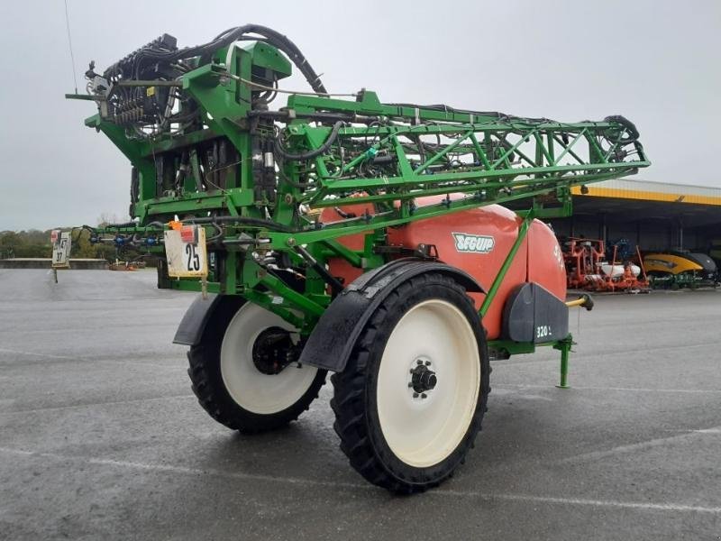 Feldspritze от тип Sonstige SVX320, Gebrauchtmaschine в ANTIGNY (Снимка 5)