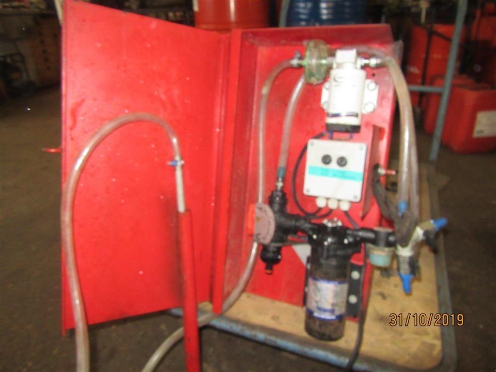 Feldspritze des Typs Sonstige Vaskepumpe og Kemikaliepumpe sæt, Gebrauchtmaschine in Høng (Bild 1)