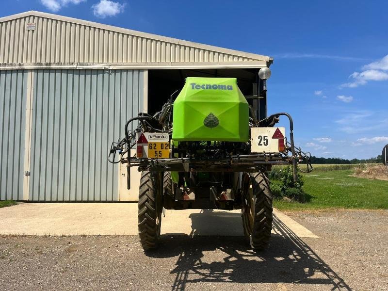Feldspritze des Typs Tecnoma 3000L 28M, Gebrauchtmaschine in VERDUN (Bild 4)