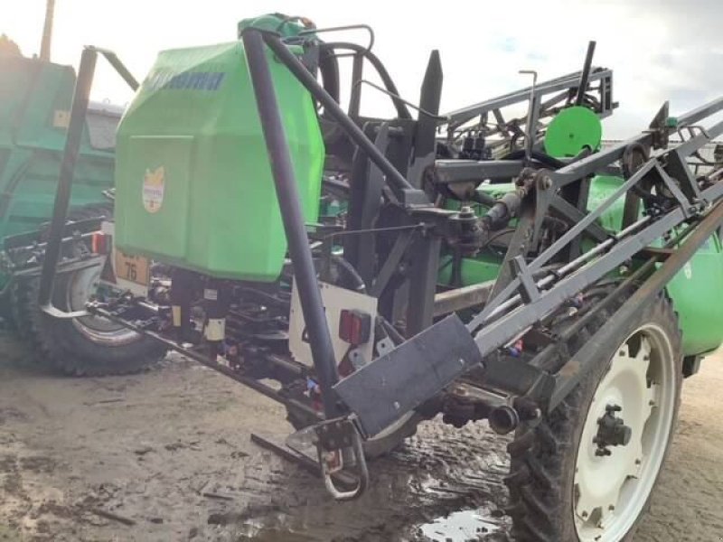 Feldspritze des Typs Tecnoma 3000L, Gebrauchtmaschine in les hayons (Bild 5)