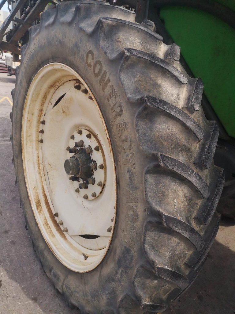 Feldspritze of the type Tecnoma FORTIS 3200, Gebrauchtmaschine in Eton (Picture 7)