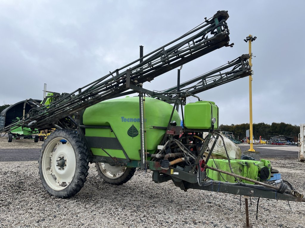 Feldspritze типа Tecnoma Galaxie 3000, Gebrauchtmaschine в VERT TOULON (Фотография 3)