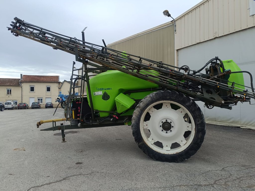 Feldspritze of the type Tecnoma GALAXY 3000 SUPER, Gebrauchtmaschine in Lérouville (Picture 9)