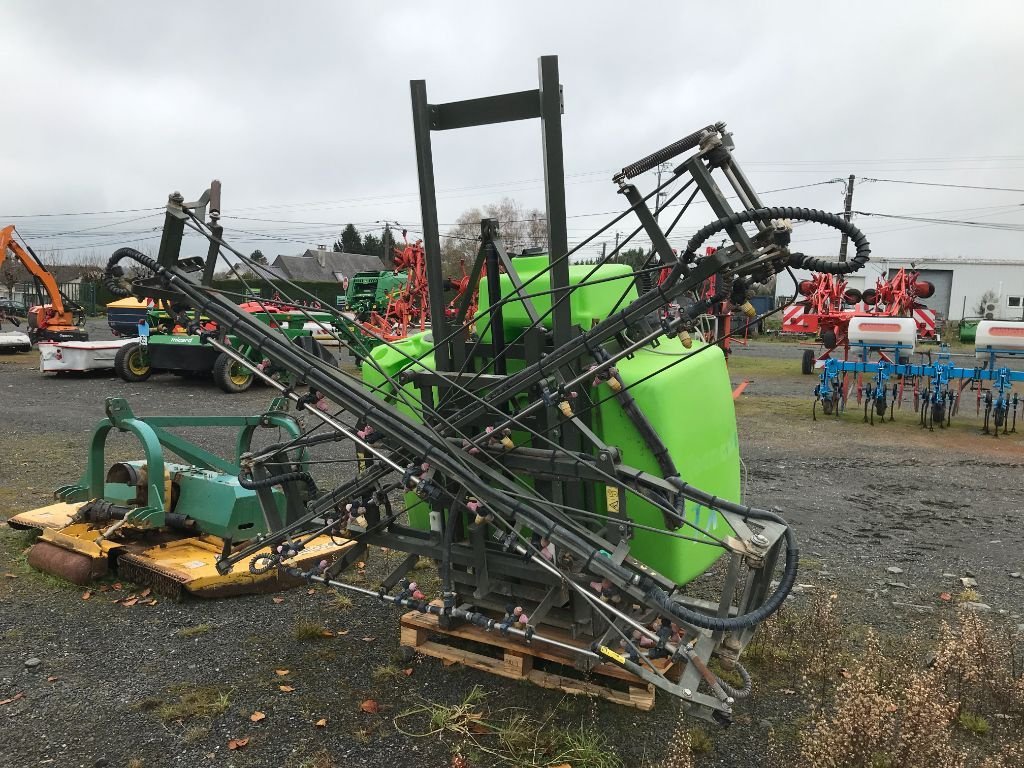 Feldspritze от тип Tecnoma TX 800 REGULAIR, Gebrauchtmaschine в UZERCHE (Снимка 4)