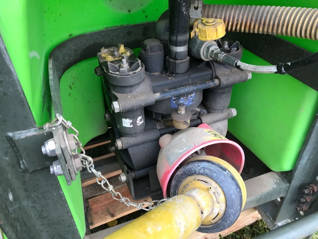 Feldspritze от тип Tecnoma TX 800 REGULAIR, Gebrauchtmaschine в UZERCHE (Снимка 9)