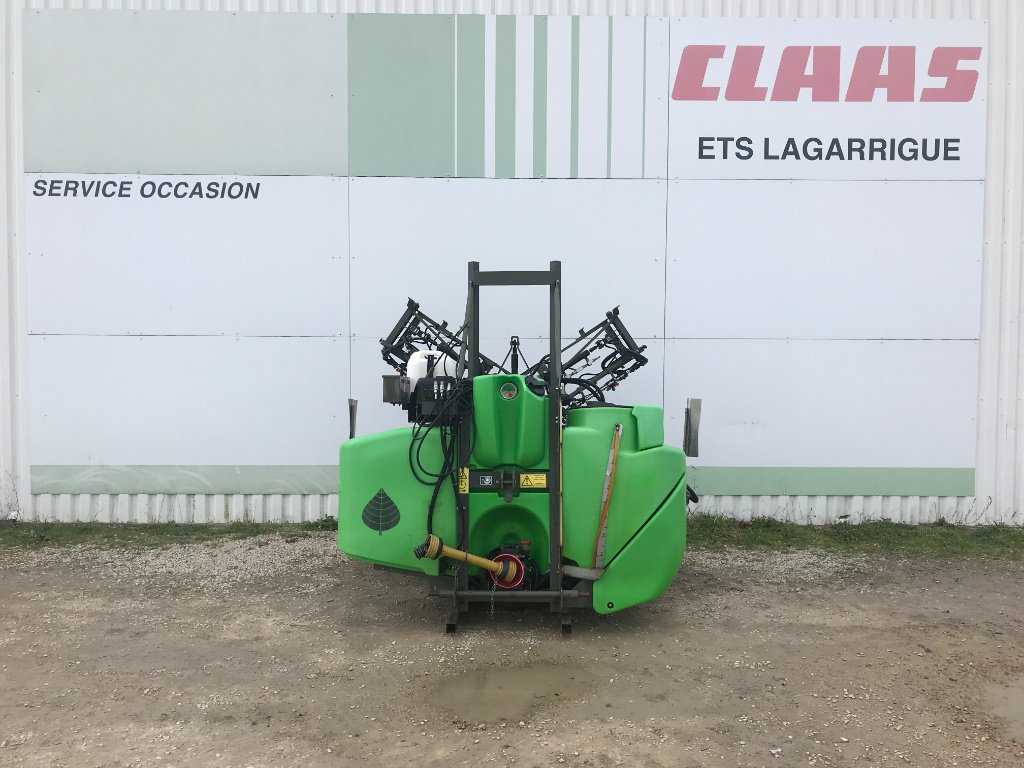 Feldspritze des Typs Tecnoma Xenis 8, Gebrauchtmaschine in MORLHON LE HAUT (Bild 1)