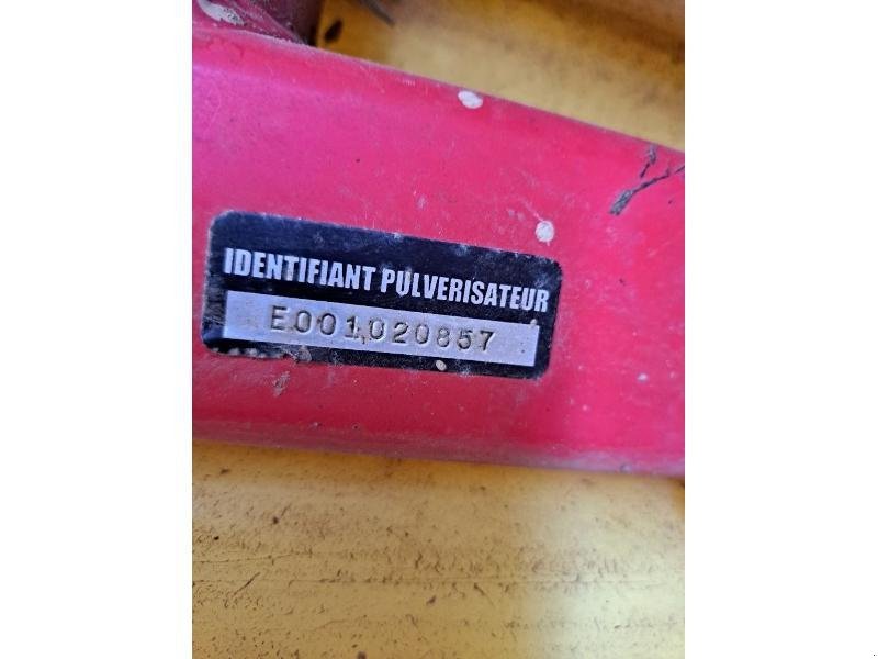 Feldspritze des Typs Vicon 1200 LITRES, Gebrauchtmaschine in PLUMELEC (Bild 9)