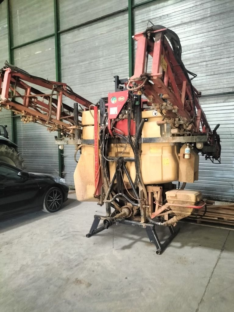 Feldspritze of the type Vicon Expert, Gebrauchtmaschine in VARZY (Picture 1)