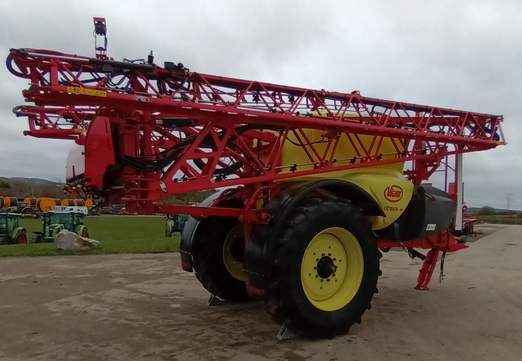 Feldspritze des Typs Vicon Ixtrack C50, Gebrauchtmaschine in SALEUX (Bild 8)