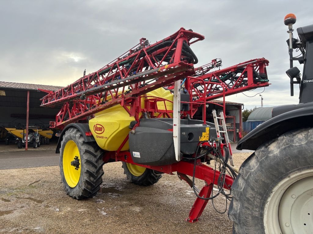 Feldspritze des Typs Vicon Xtrack C 40, Gebrauchtmaschine in VERT TOULON (Bild 2)