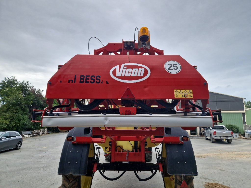 Feldspritze типа Vicon Xtrack C40, Gebrauchtmaschine в COULVAIN (Фотография 9)
