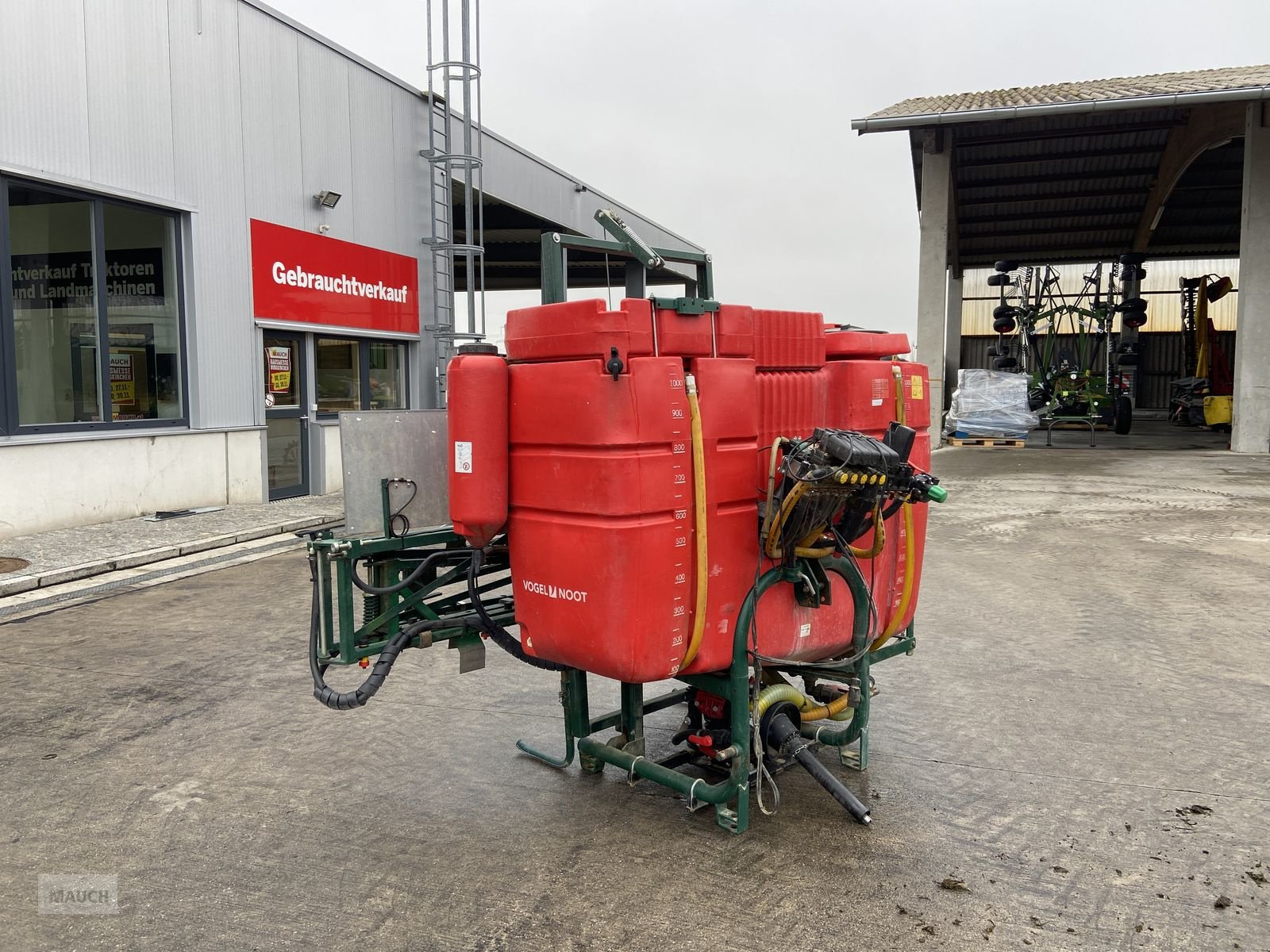 Feldspritze of the type Vogel & Noot Master Spray IS 1000 + Fronttank, Gebrauchtmaschine in Burgkirchen (Picture 1)