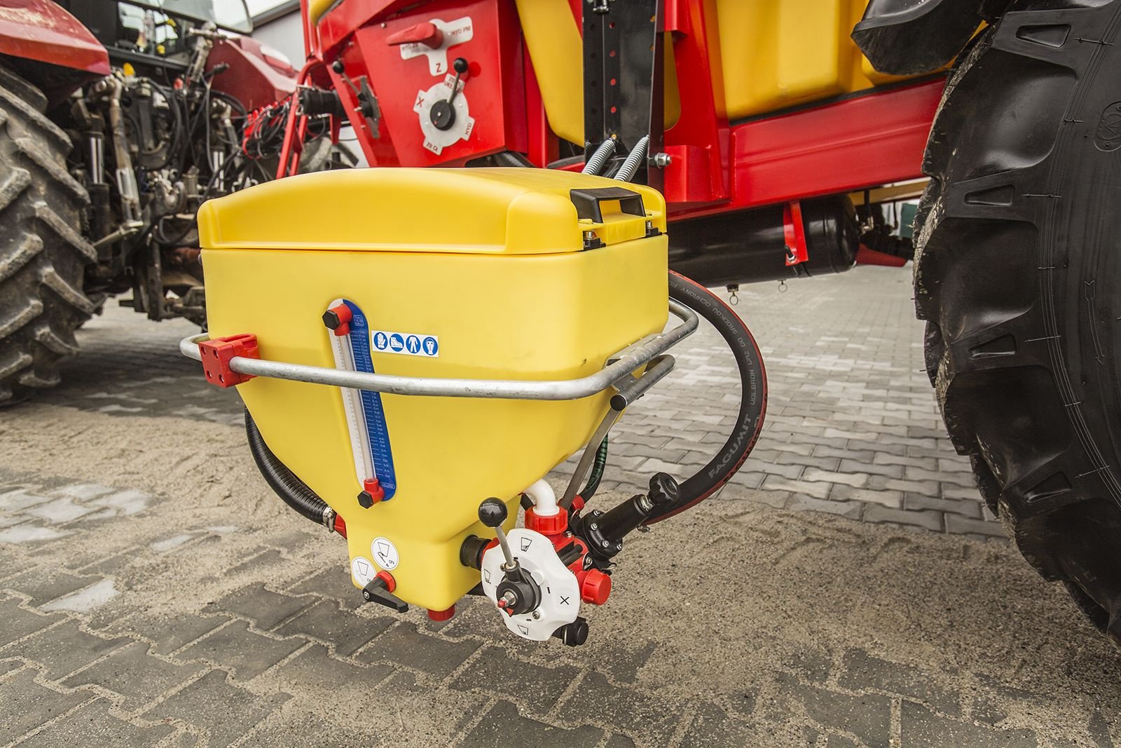 Feldspritze des Typs Woprol Feldspritze 4000 L / sprayer, Neumaschine in Michałowo (Bild 12)