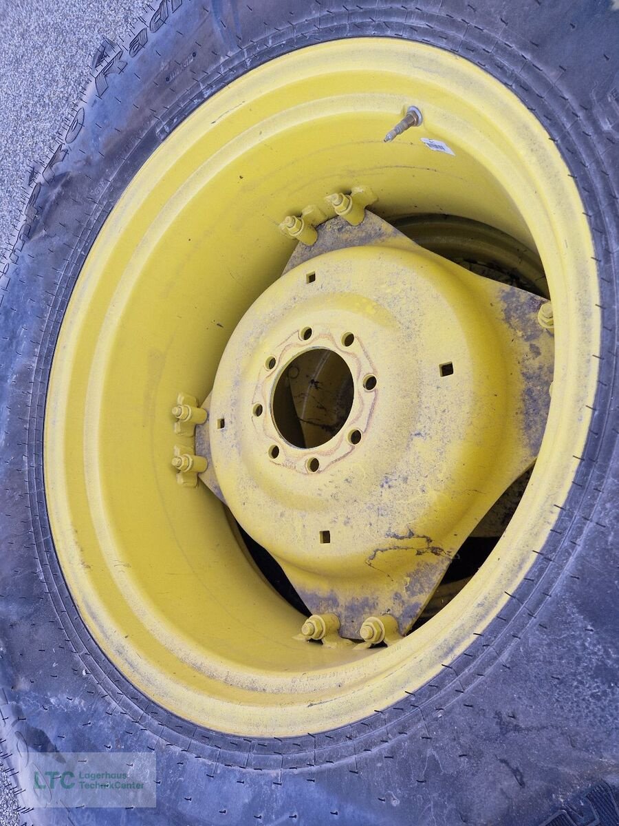 Felge des Typs Alliance 480/70R30 & 320/70R24, Neumaschine in Korneuburg (Bild 5)