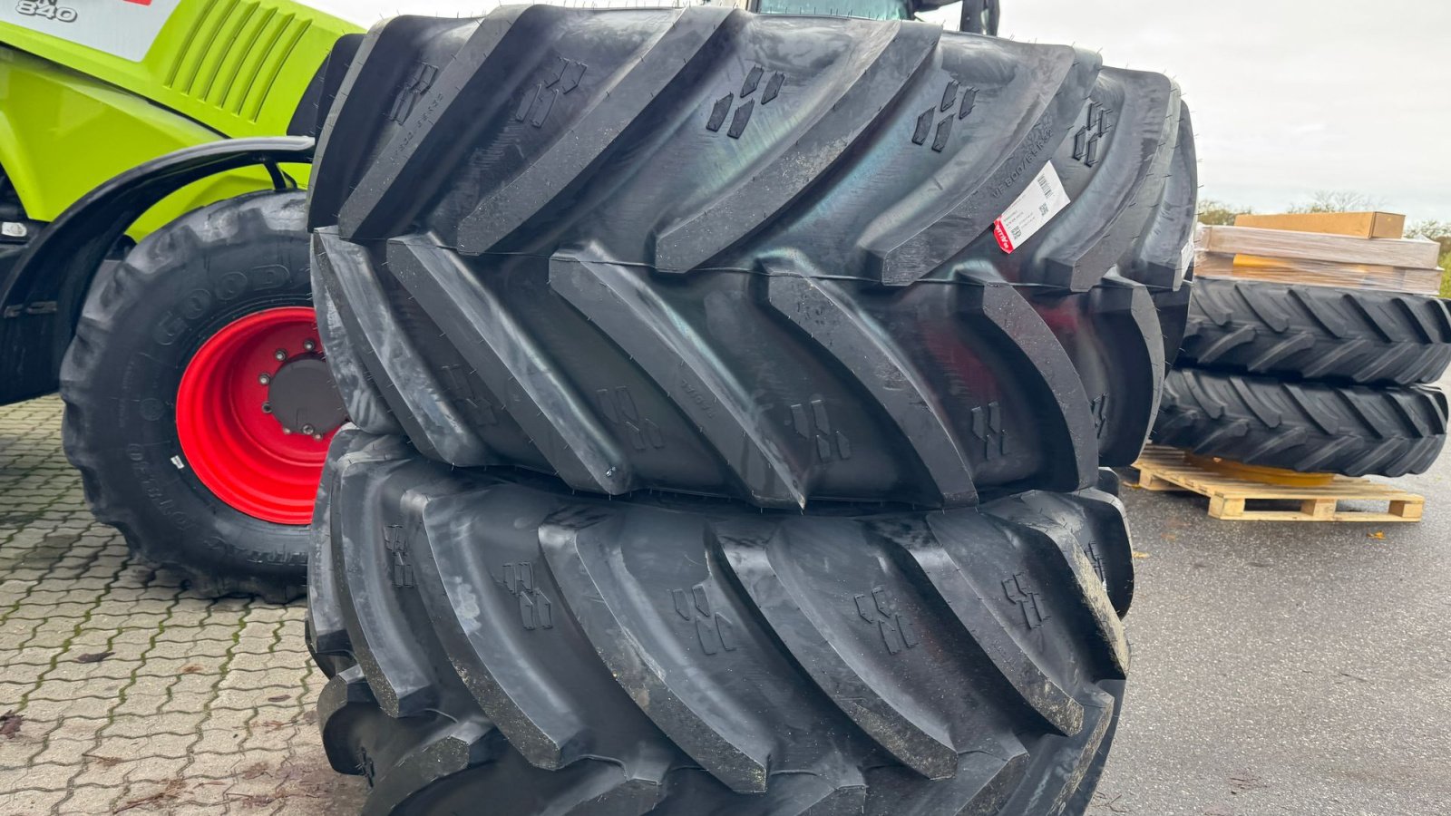 Felge des Typs Alliance VF800/65R32 + 460/85R38 TV HJUL TIL VOLVO L110 OG L120!, Gebrauchtmaschine in Nørager (Bild 4)