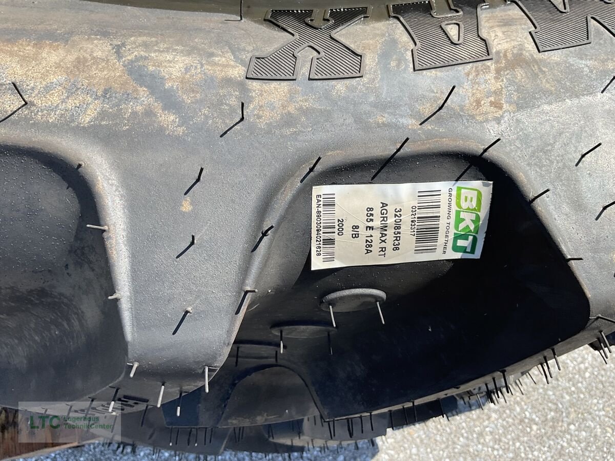 Felge des Typs BKT 320/85R36, Neumaschine in Kalsdorf (Bild 4)