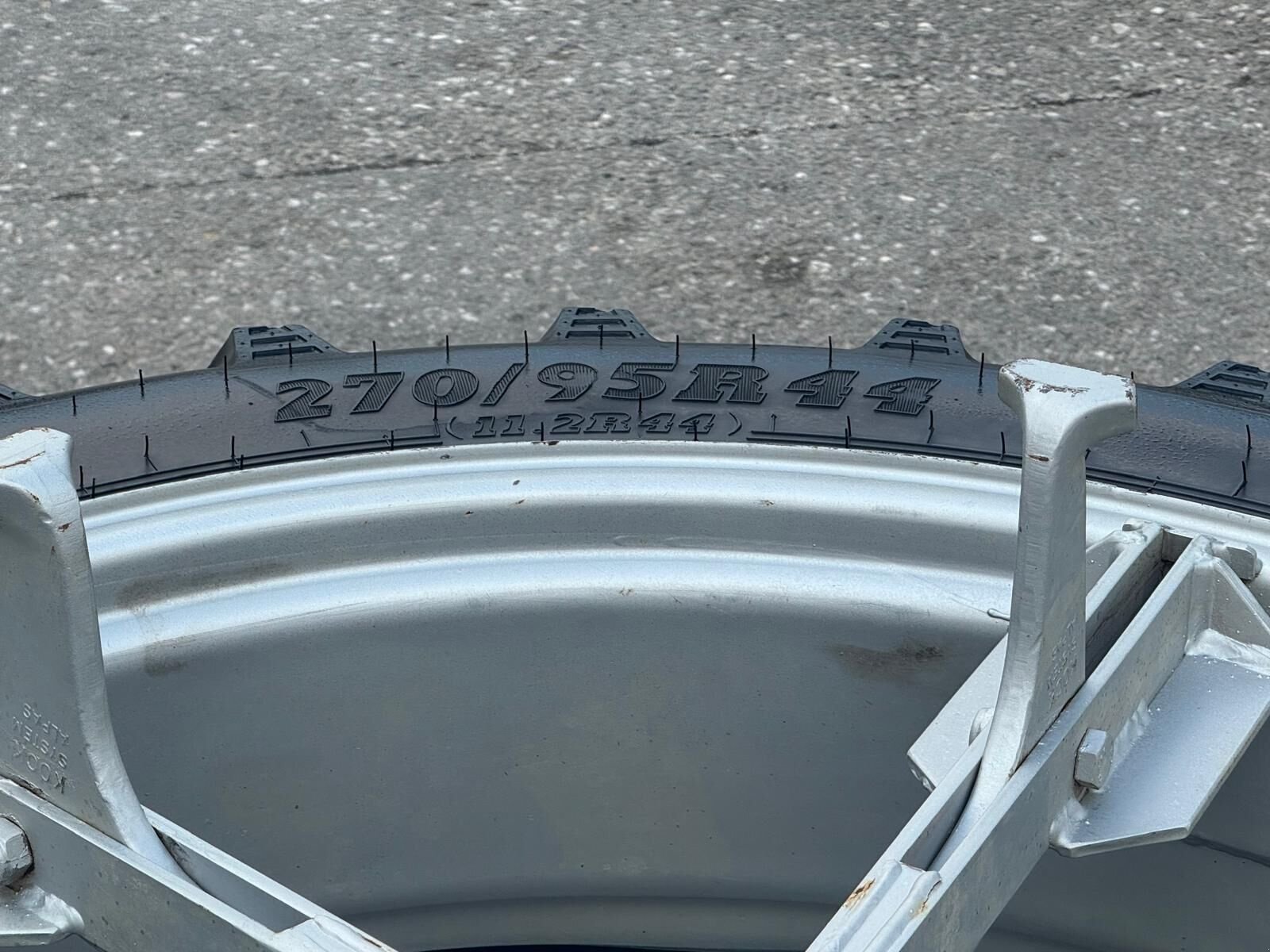 Felge typu BKT Agrimax RT 955, Gebrauchtmaschine v Kirchdorf (Obrázok 5)