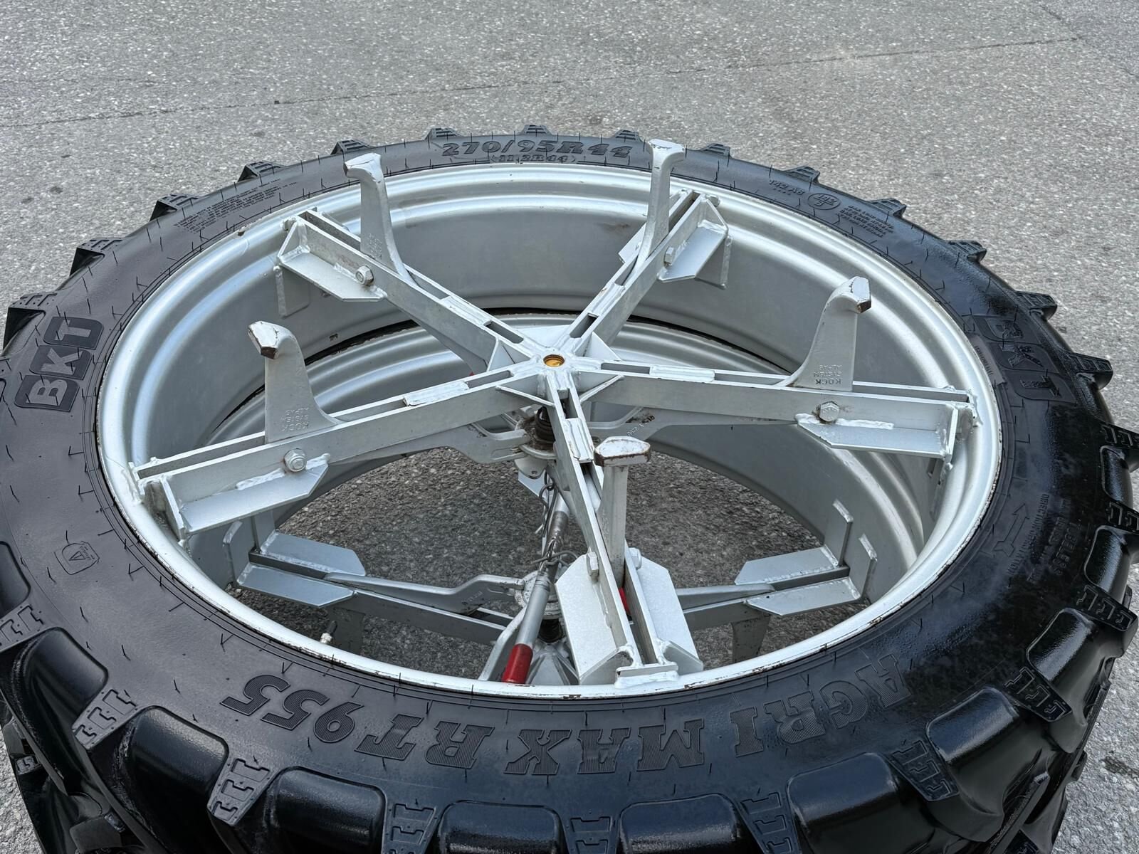 Felge typu BKT Agrimax RT 955, Gebrauchtmaschine v Kirchdorf (Obrázok 6)