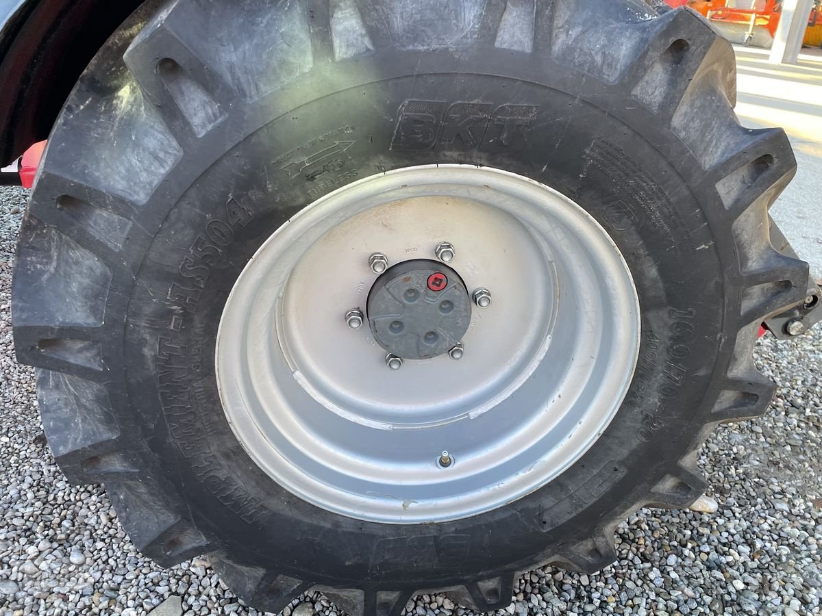 Felge des Typs BKT Komplettreifen 400/70-20 // 16.0/70-20AS 90%, Gebrauchtmaschine in Burgkirchen (Bild 3)