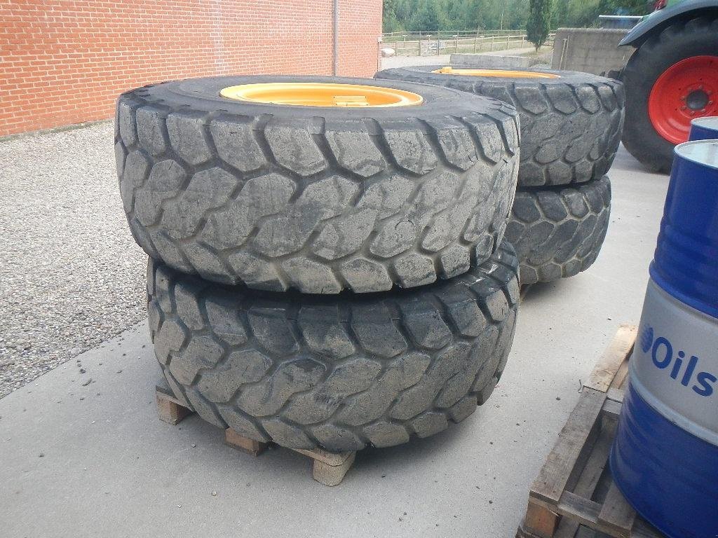 Felge tip Bridgestone 20.5R25 D212, Gebrauchtmaschine in Aabenraa (Poză 3)