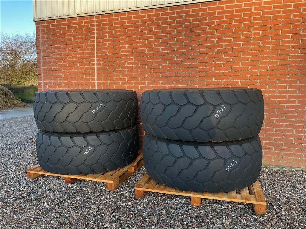 Felge des Typs Bridgestone 20.5R25 D303, Gebrauchtmaschine in Aabenraa (Bild 1)