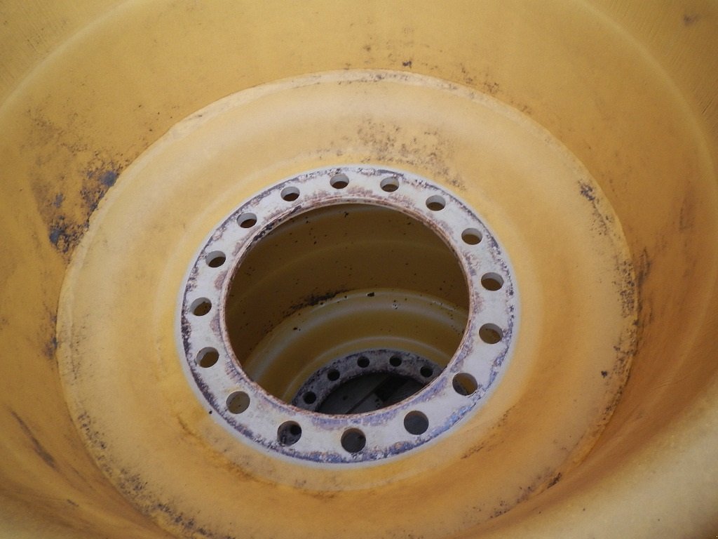 Felge des Typs Bridgestone 20.5R25 D304, Gebrauchtmaschine in Aabenraa (Bild 10)