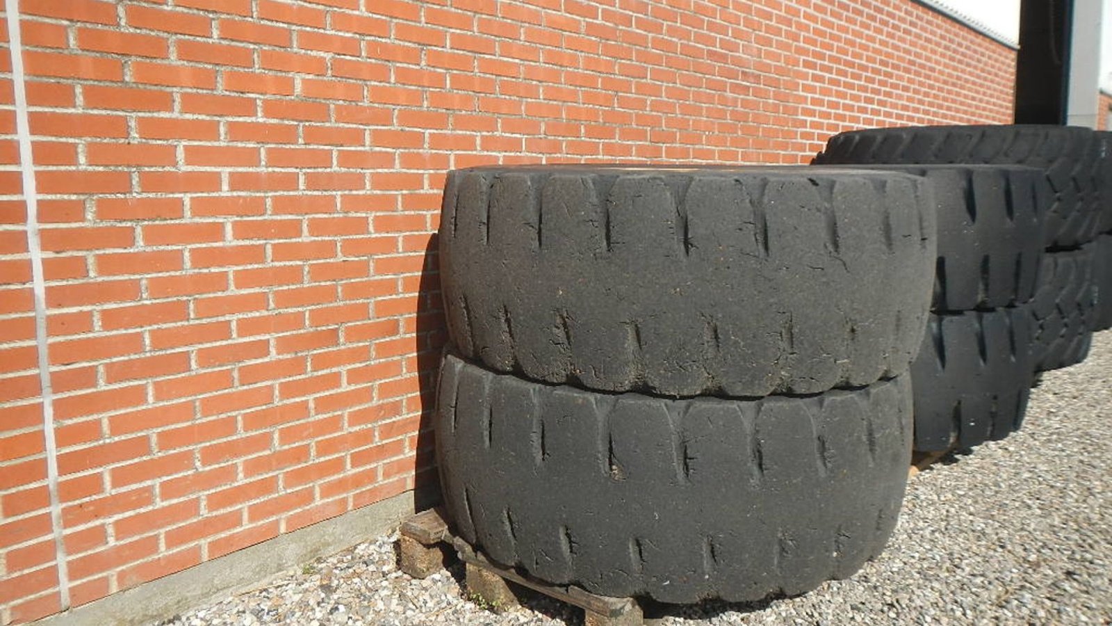 Felge типа Bridgestone 20.5R25, Gebrauchtmaschine в Aabenraa (Фотография 4)