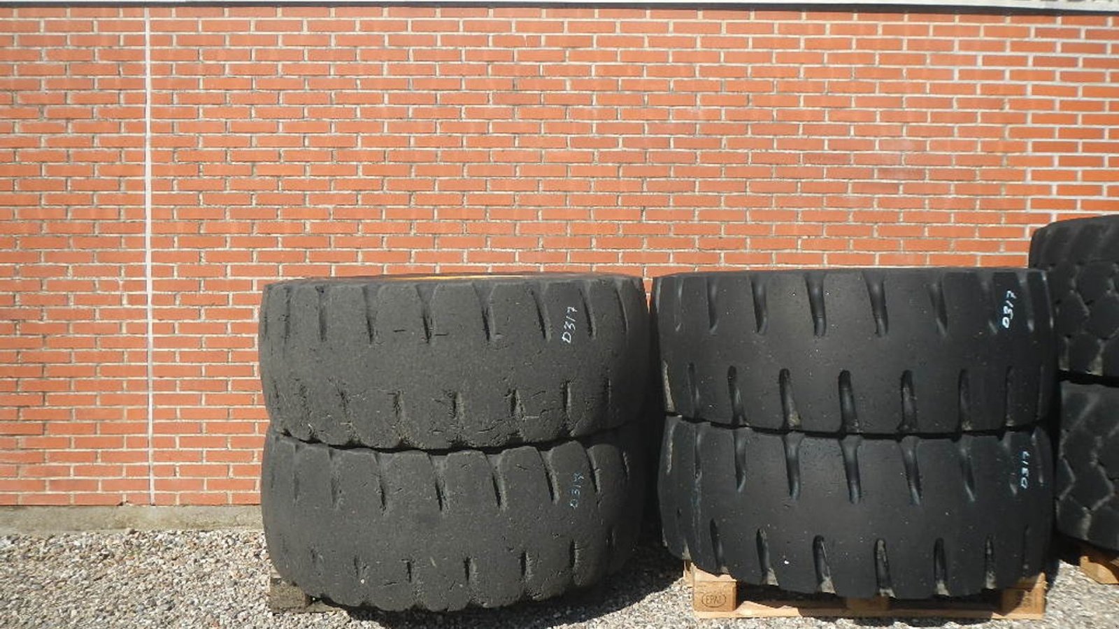 Felge типа Bridgestone 20.5R25, Gebrauchtmaschine в Aabenraa (Фотография 1)
