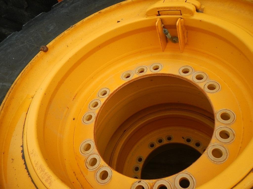 Felge tip Bridgestone 23.5R25 D192, Gebrauchtmaschine in Aabenraa (Poză 5)