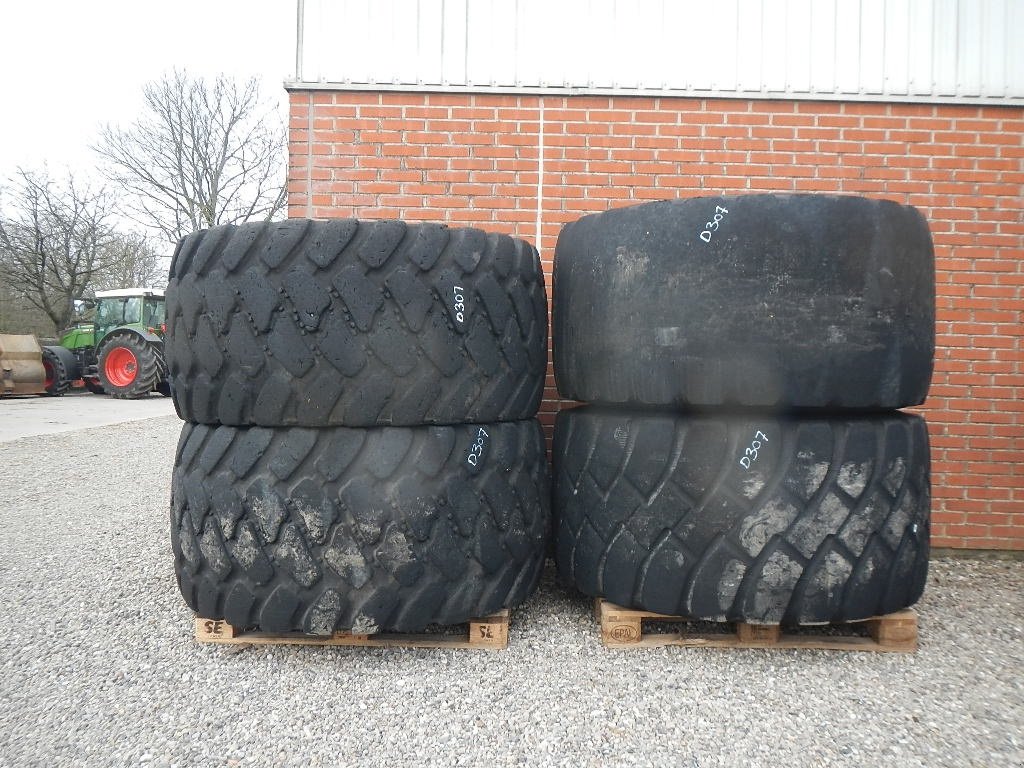 Felge des Typs Bridgestone 750/65R25 D307, Gebrauchtmaschine in Aabenraa (Bild 1)