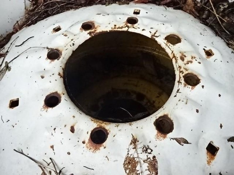 Felge Türe ait Case IH Felge 11 x 36- 8 Lochfelge- war auf IH Traktor, Gebrauchtmaschine içinde Neureichenau (resim 6)