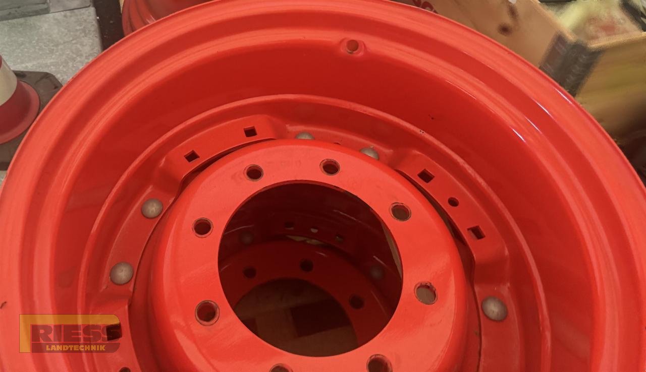 Felge des Typs CLAAS 12x24" 8-Loch Ringverstellfelge, Neumaschine in Homberg/Ohm - Maulbach (Bild 2)