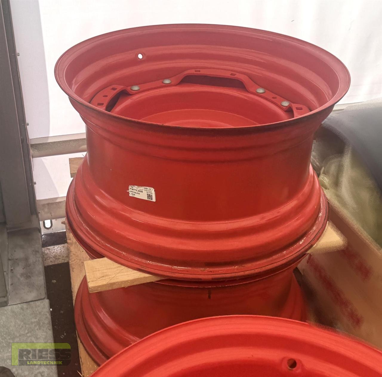 Felge typu CLAAS 16x30" Felge 8-Loch Ringverstellfelge, Neumaschine v Homberg/Ohm - Maulbach (Obrázek 10)