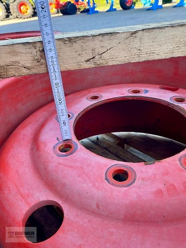 Felge des Typs CLAAS Felgen Satz Vorne 14-24, 8-Loch, 275, Gebrauchtmaschine in Asendorf (Bild 11)