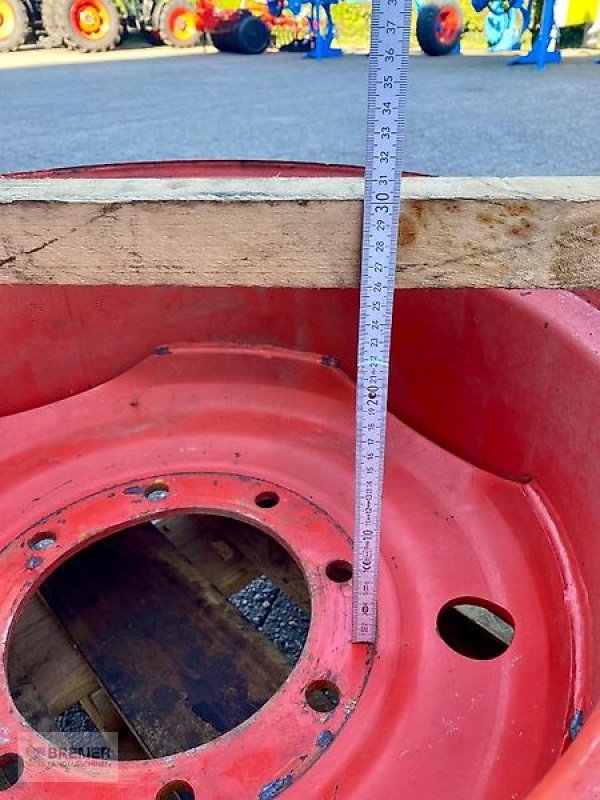 Felge des Typs CLAAS Felgen Satz Vorne 14-24, 8-Loch, 275, Gebrauchtmaschine in Asendorf (Bild 10)
