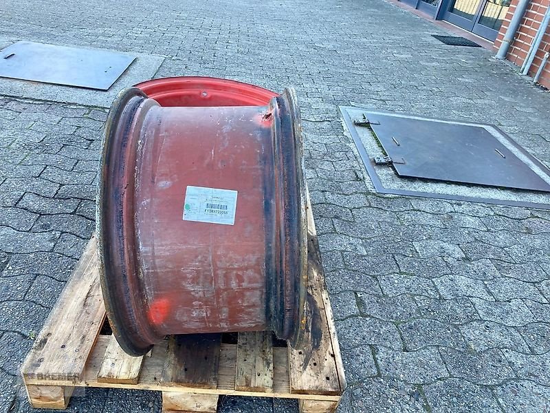 Felge des Typs CLAAS Felgen Satz Vorne 14-24, 8-Loch, 275, Gebrauchtmaschine in Asendorf (Bild 7)