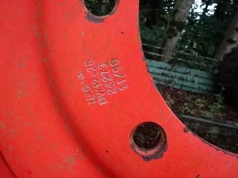 Felge del tipo Fendt Felge 12 x 26- 8 Lochfelge  1 x vorhanden - war auf Fendt Traktor, Gebrauchtmaschine en Neureichenau (Imagen 2)