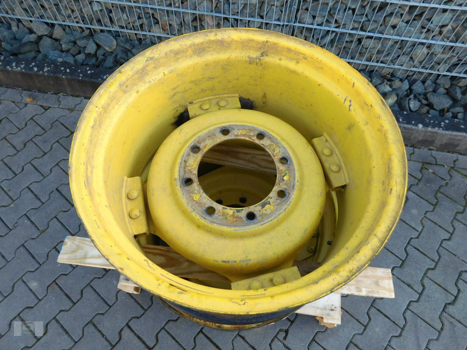 Felge des Typs GKN W 15x28, Gebrauchtmaschine in Gross-Bieberau (Bild 3)