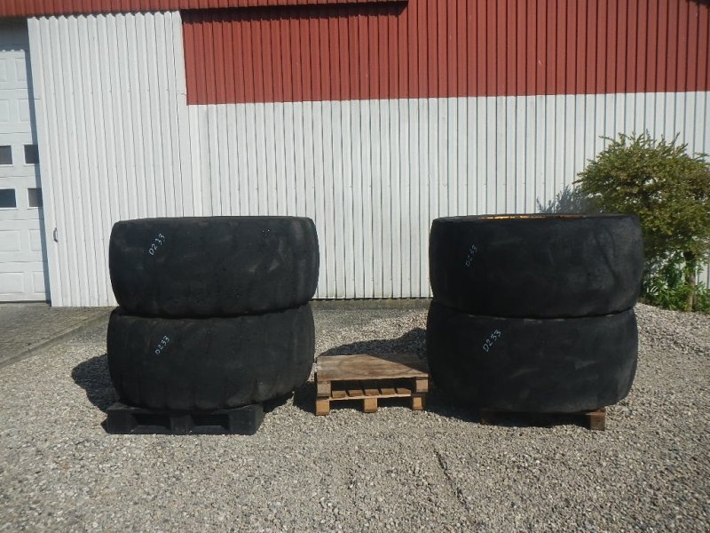 Felge of the type GoodYear 23.5R25 D233, Gebrauchtmaschine in Aabenraa (Picture 1)