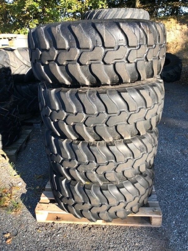 Felge des Typs GoodYear 405/70 R20, Gebrauchtmaschine in Gjerlev J. (Bild 1)