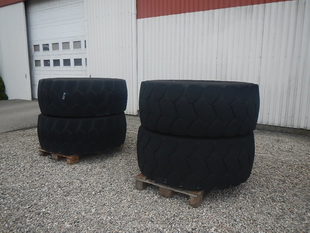 Felge tipa GoodYear RT-3B Unisteel D248, Gebrauchtmaschine u Aabenraa (Slika 2)