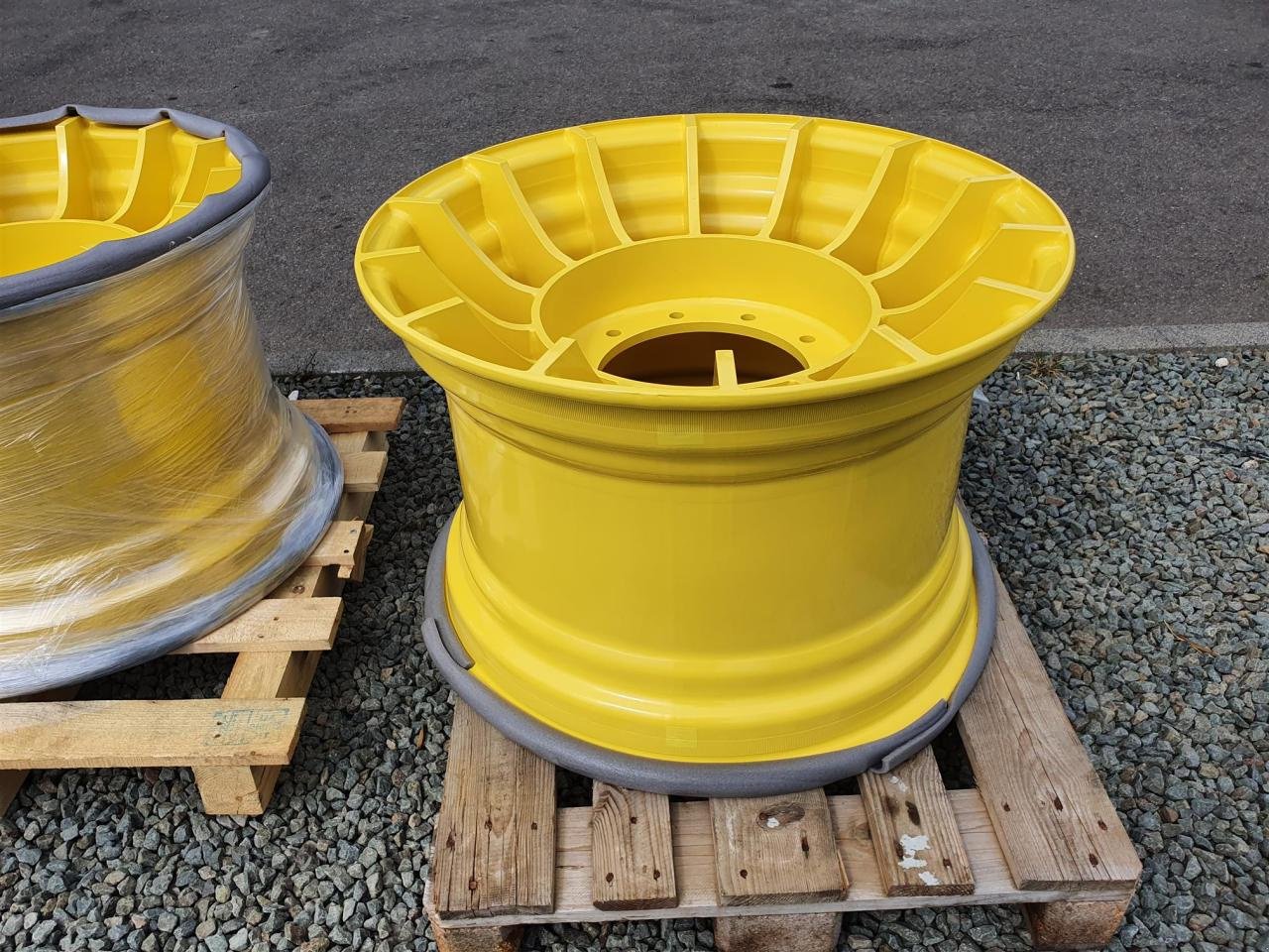 Felge des Typs John Deere 20x30 x2, Gebrauchtmaschine in Zweibrücken (Bild 4)