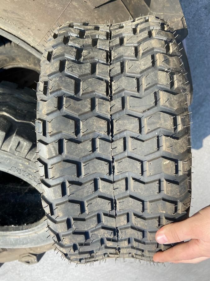 Felge des Typs Kenda 20/8R10 Turf Rider, Neumaschine in Grund (Bild 3)